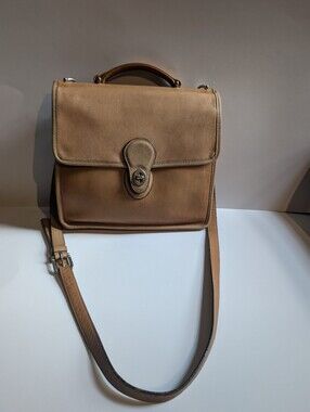 Vintage COACH Willis Bag 9927 Camel/Tan Glove Tanned Leather Crossbody Satchel